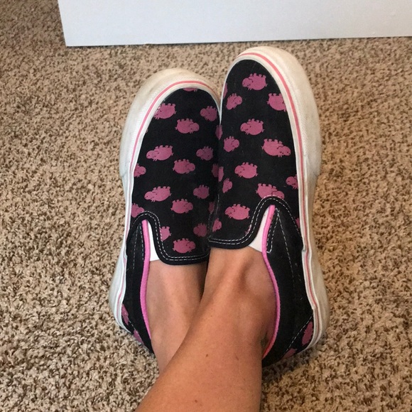 pink hippo vans